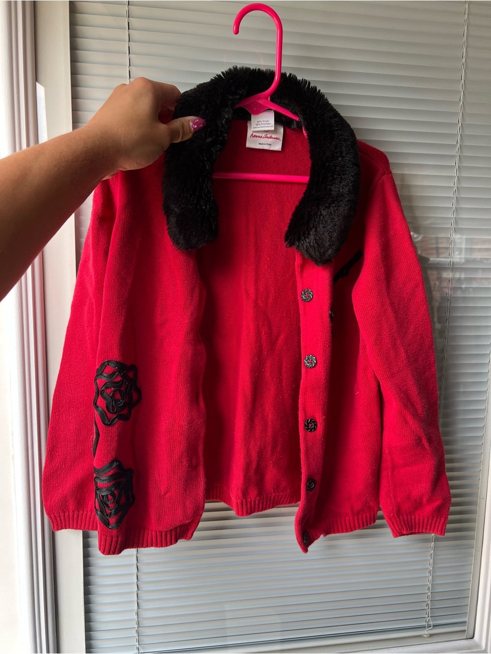 Hanna Andersson Holiday Sweater with Black Faux-Fur Collar size 120 (6/7)